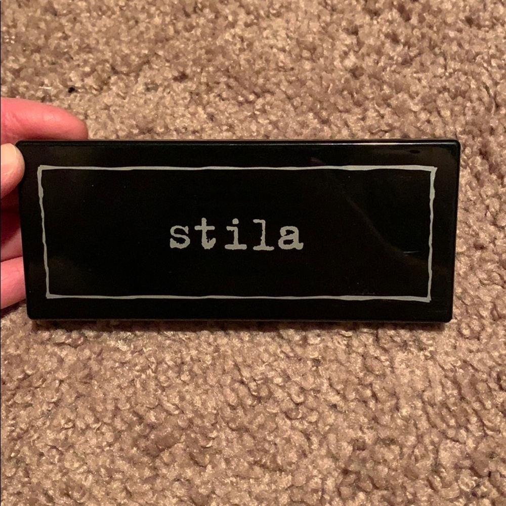 Stila Eyeshadow Palette